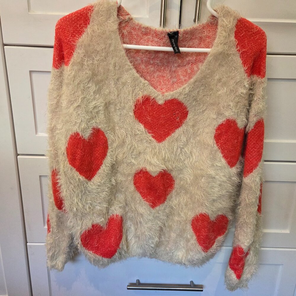 Vintage Morning Apple Fuzzy Sweater w/ Hearts
